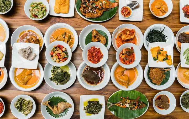 Wisata Kuliner: Jelajahi Kota Lewat Makanan Khasnya