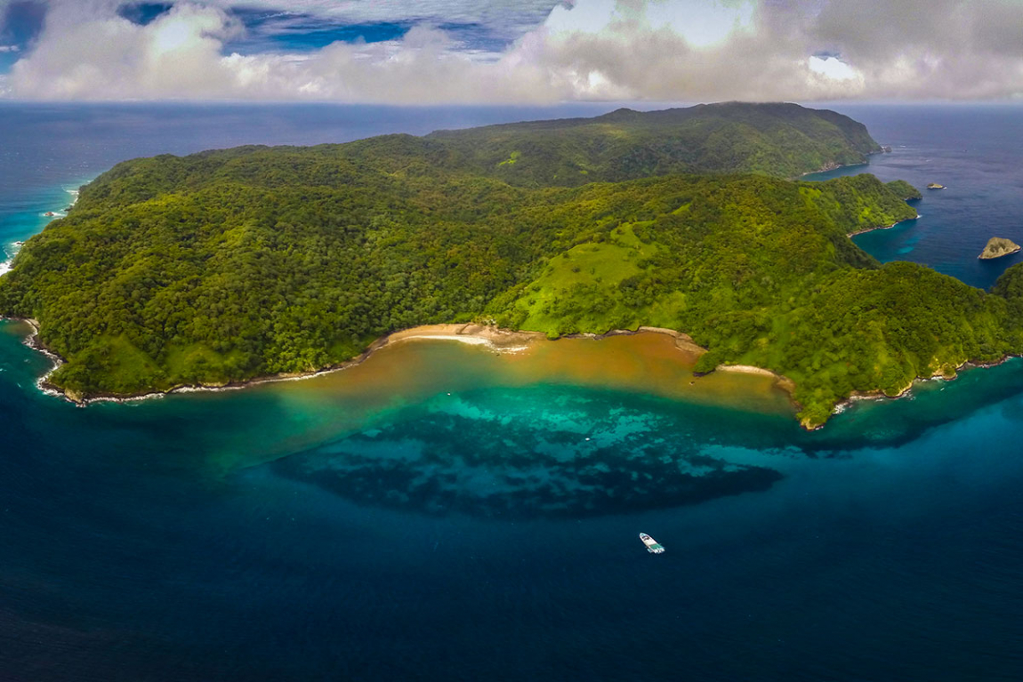 Pulau Cocos, Kosta Rika: Surga Menyelam yang Jadi Situs Warisan Dunia